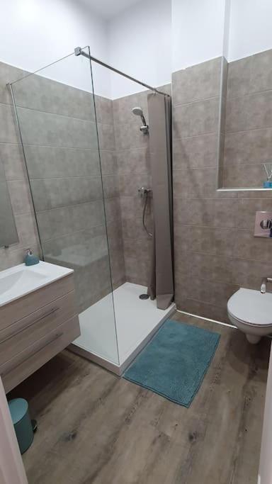 Appartement Centre-Historique 70 M2 Fréjus Exteriér fotografie